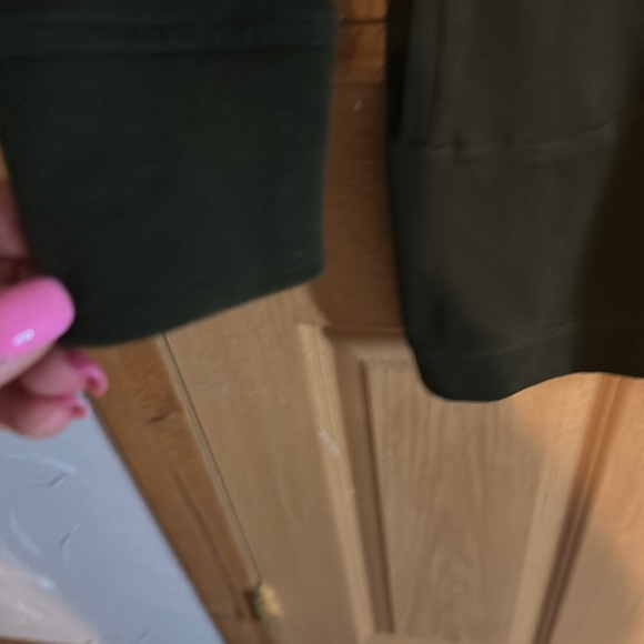 🌿🌿Dark fall green hooded vneck sweatshirt dress with pockets! EUC - Picture 5 of 6